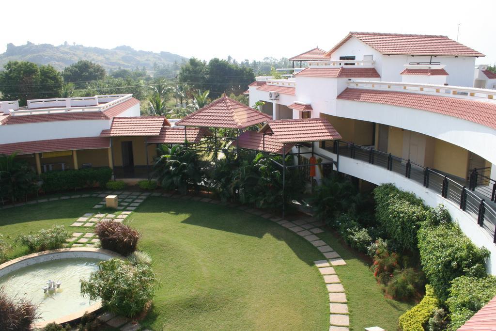 Sterling Arunai Anantha - Tiruvannamalai, Exterior photo